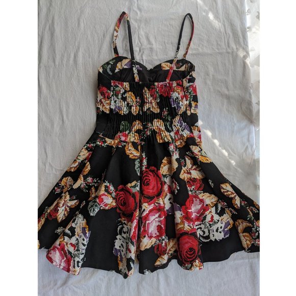 Black Floral Pattern Skater Dress - Picture 5 of 9